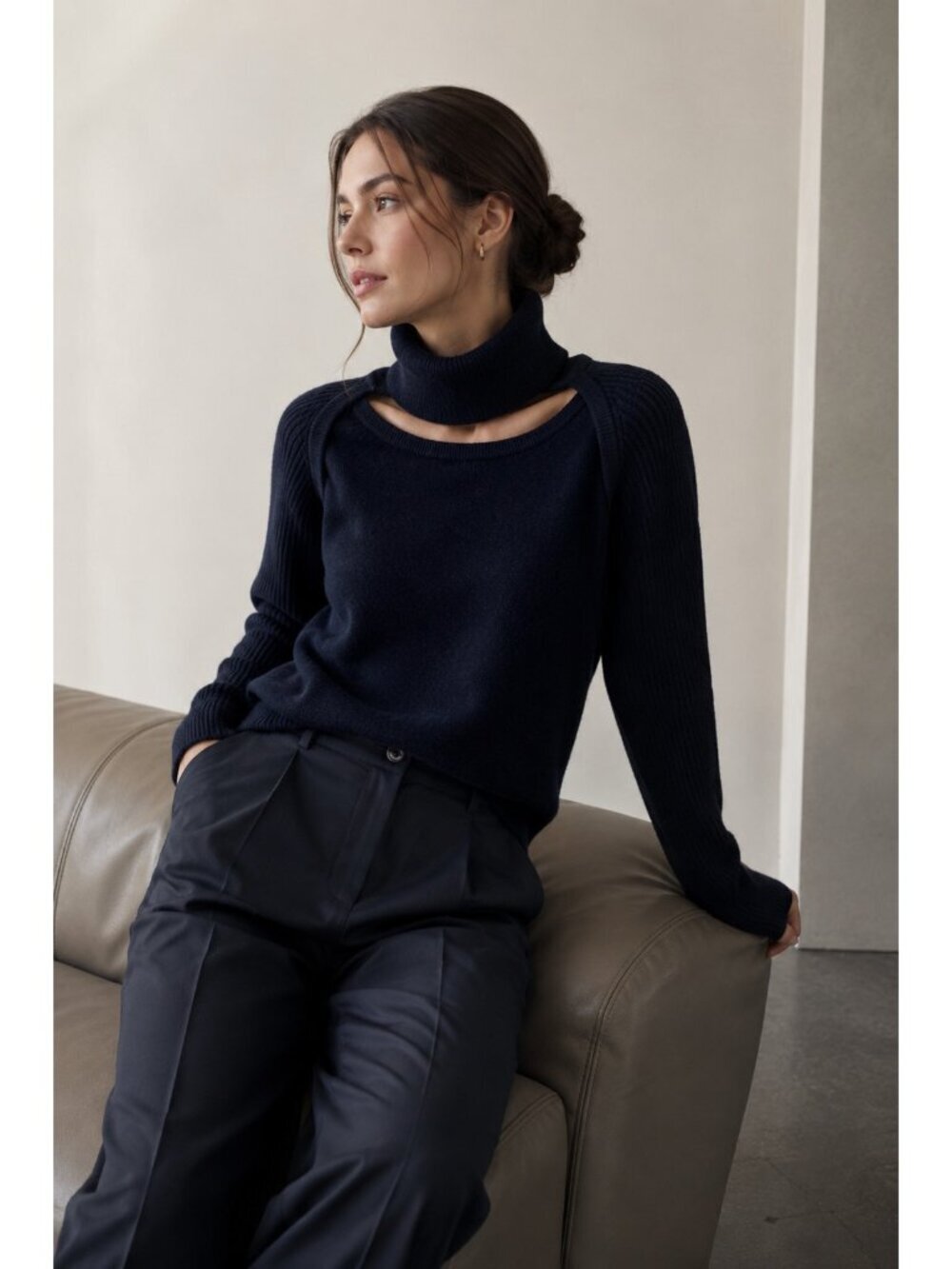 Diane Von Furstenberg DVF Cashmere Wool Cutout Turtleneck Sweater Black XS P